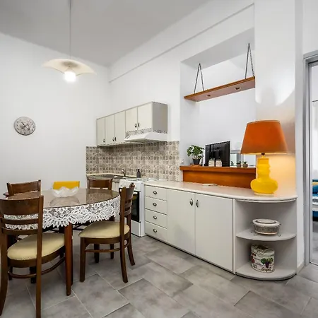 Plumeria Апартаменти Rhodes City