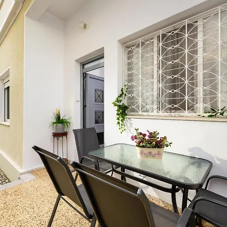 Апартаменти Plumeria Rhodes City